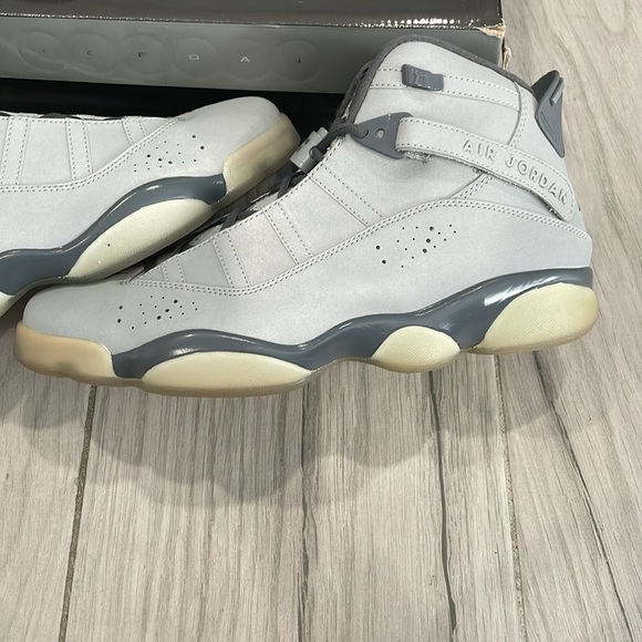 Jordan 6 Rings - Picture 3 of 11